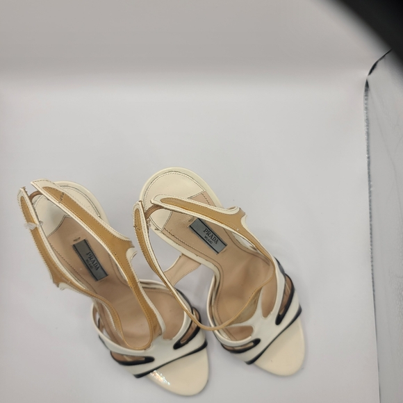 Prada Flame Patent Leather Sandals Size 40 with Box and Dust bag - Picture 3 of 5